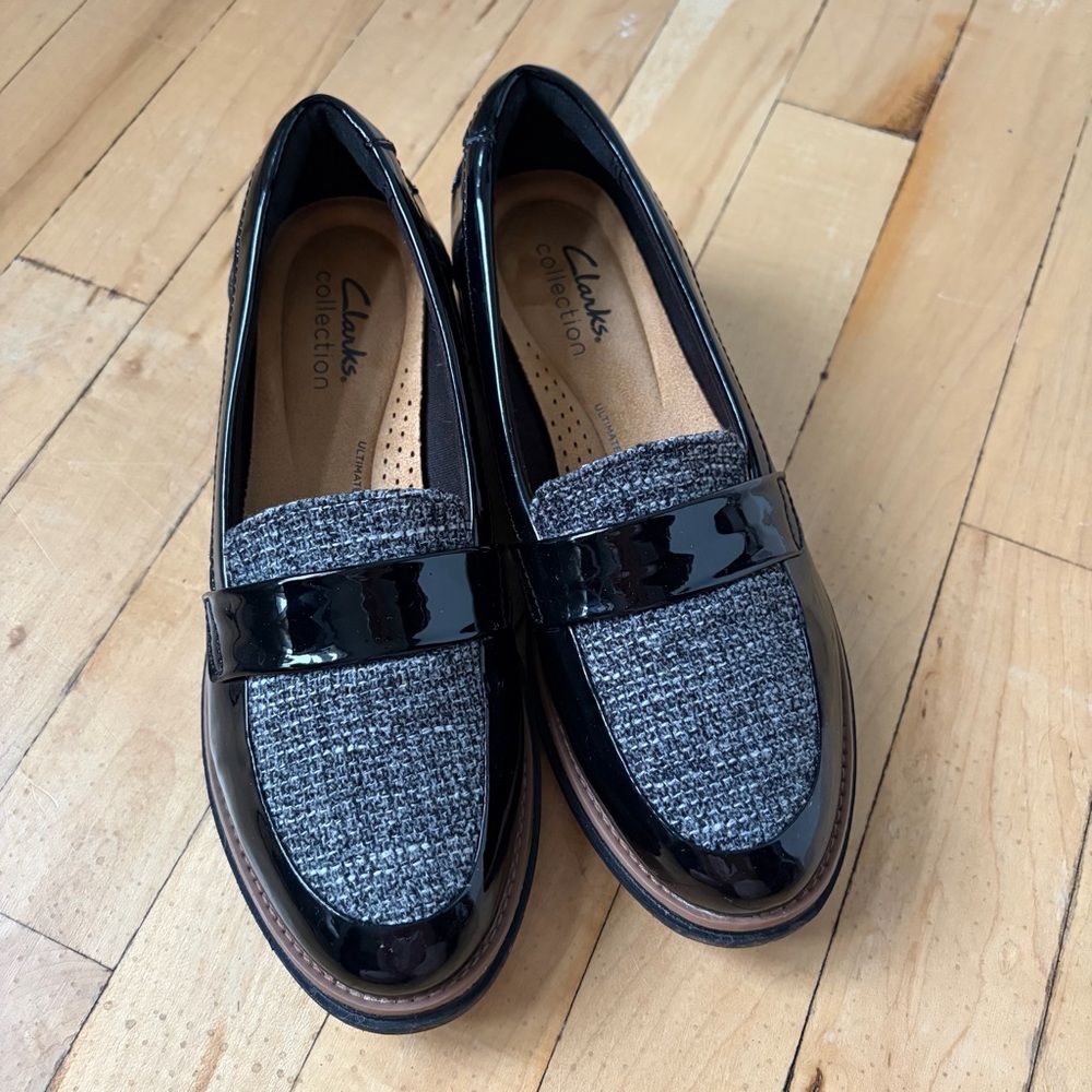Clarks Womens Sharon Gracie Loafer Black Patent Size 6 M Comfort- Professional